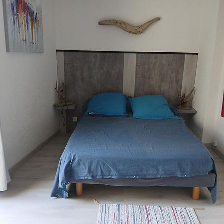 Jolie Appartement Refait A Neuf Сент-Мари-де-ла-Мер Экстерьер фото